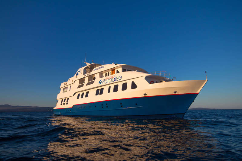 Galapagos natural paradise cruise